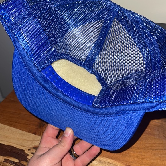 RARE Vintage 1990s Hat - Picture 2 of 2